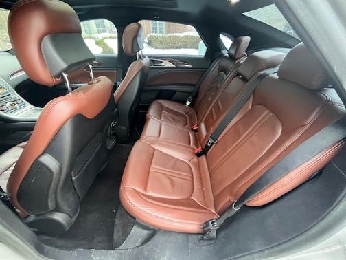 2017 Lincoln MKZ Reserve