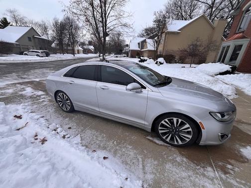 2017 Lincoln MKZ Reserve
