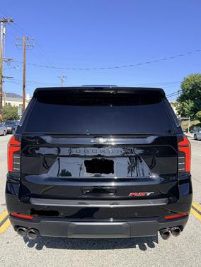 Black 2025 Chevrolet Suburban RST