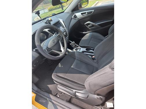 2016 Hyundai Veloster Base