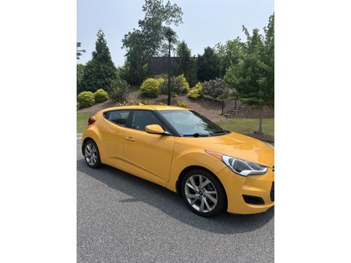 2016 Hyundai Veloster Base