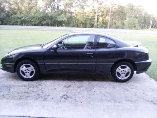Black 2005 Pontiac Sunfire Base