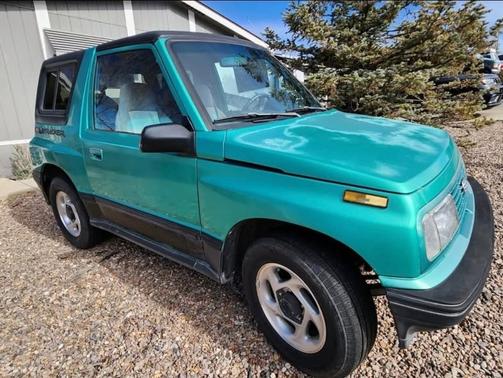 1995 Geo Tracker Soft Top 4WD