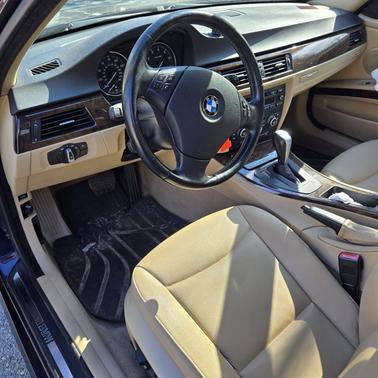 Blue 2009 BMW 328 i xDrive