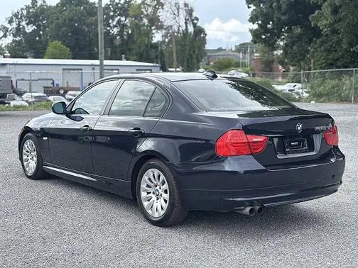 Blue 2009 BMW 328 i xDrive