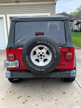 Red 2003 Jeep Wrangler Sport
