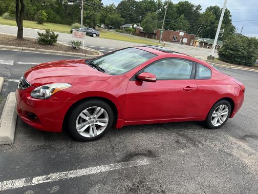 Photo 2 of 6 of 2012 Nissan Altima 2.5 S