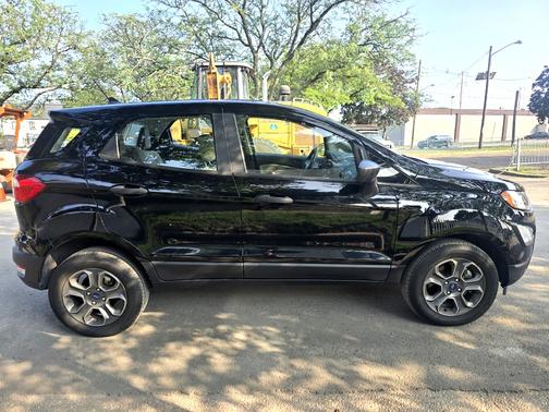 2022 Ford EcoSport S