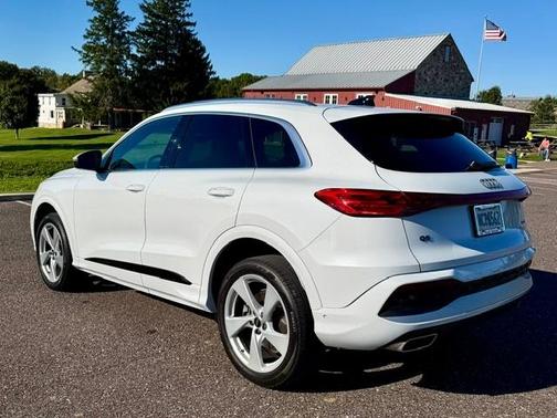 White 2025 Audi Q5 Premium Plus