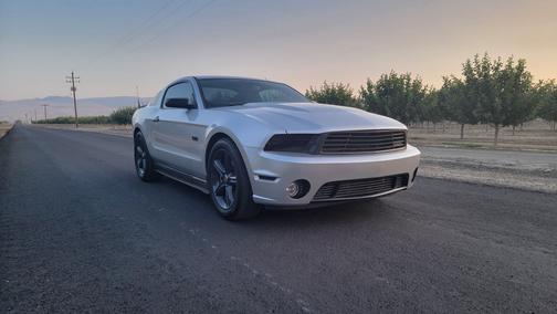 2012 Ford Mustang GT Premium