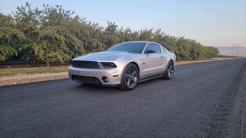 2012 Ford Mustang GT Premium