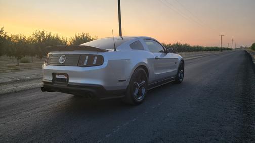 2012 Ford Mustang GT Premium