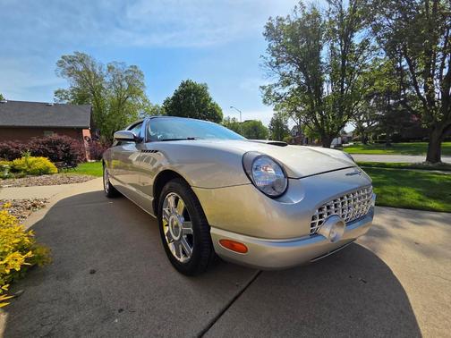 Silver 2004 Ford Thunderbird Deluxe