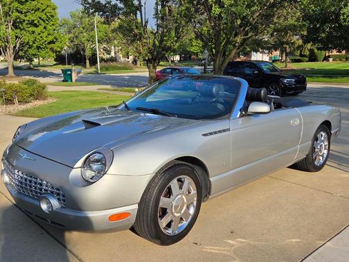Silver 2004 Ford Thunderbird Deluxe