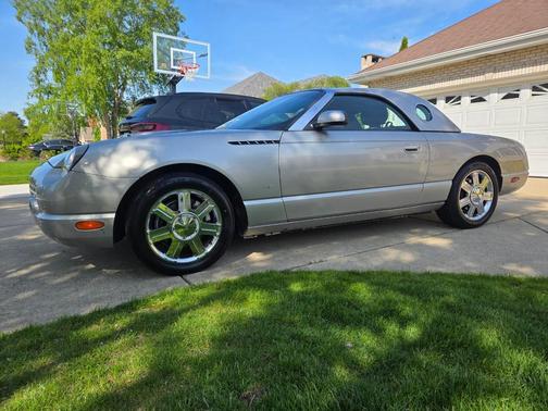 Silver 2004 Ford Thunderbird Deluxe