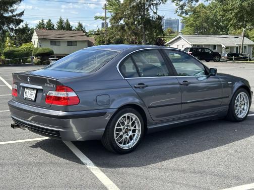 2002 BMW 330 xi