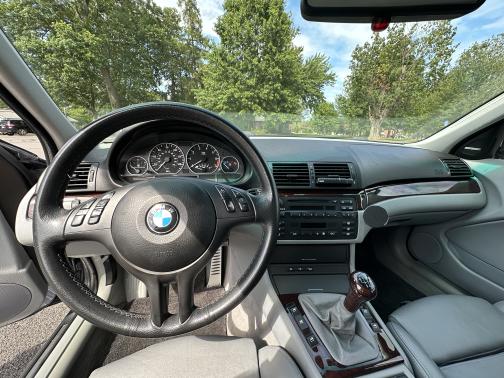2002 BMW 330 xi