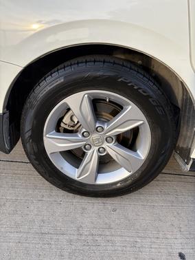 White 2019 Honda Odyssey EX-L