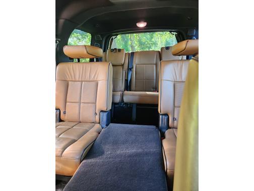 2013 Lincoln Navigator Base
