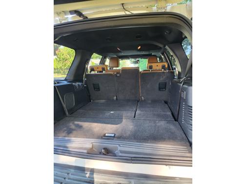 2013 Lincoln Navigator Base