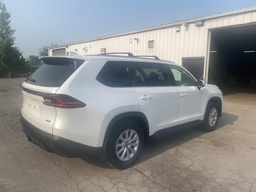 2025 Toyota Grand Highlander Hybrid XLE