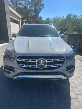 Gray 2024 Mercedes-Benz GLE 450 Plug-In Hybrid 4MATIC