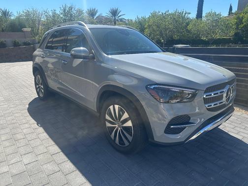 Gray 2024 Mercedes-Benz GLE 450 Plug-In Hybrid 4MATIC