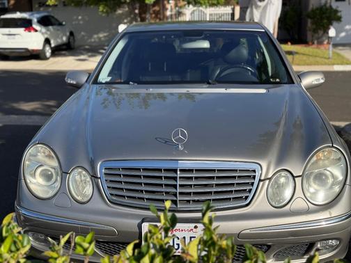 Gray 2005 Mercedes-Benz E-Class E320 4MATIC