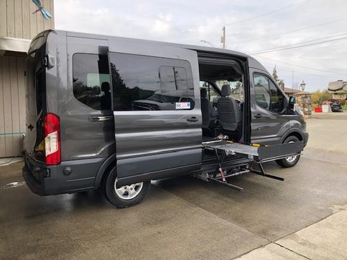 2017 Ford Transit-350 XLT