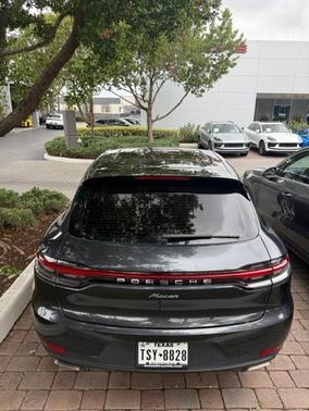 2019 Porsche Macan Macan