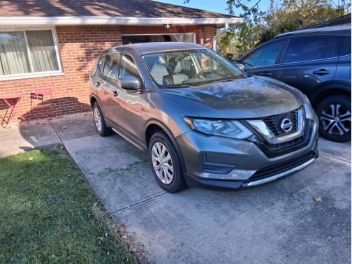 2017 Nissan Rogue S