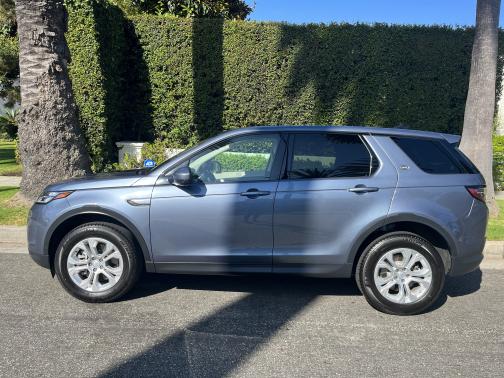 Photo 3 of 13 of 2021 Land Rover Discovery Sport S