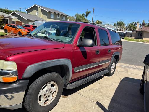 2004 Chevrolet Suburban 1500 LS