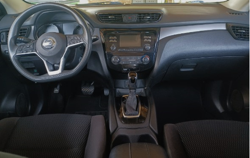 Silver 2017 Nissan Rogue Sport S
