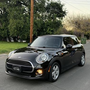 2019 MINI Hardtop Cooper