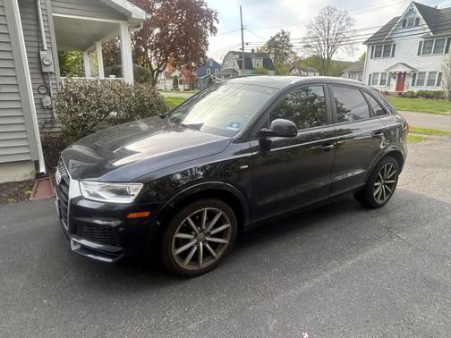 Black 2018 Audi Q3 2.0T Sport Premium