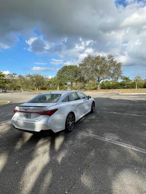 2019 Toyota Avalon XSE