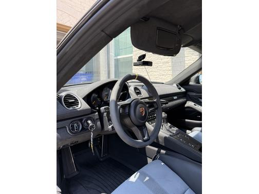2024 Porsche 718 Cayman GT4 RS