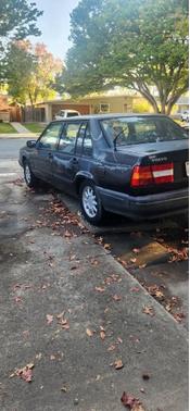 Black 1995 Volvo 940 Turbo