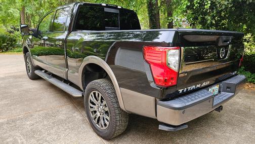 2016 Nissan Titan XD Platinum Reserve