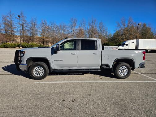 2024 Chevrolet Silverado 2500 LT