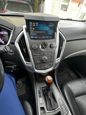 2010 Cadillac SRX Premium Collection