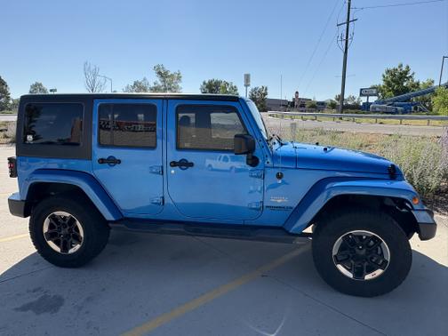 2015 Jeep Wrangler Unlimited Sahara