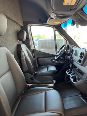 2020 Mercedes-Benz Sprinter 2500 Standard Roof