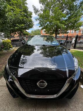 Black 2019 Nissan Altima 2.5 S