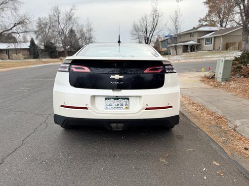 2012 Chevrolet Volt Base