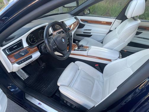 2015 BMW 750 Li xDrive