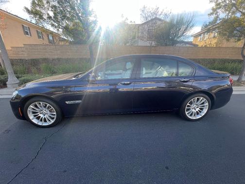 2015 BMW 750 Li xDrive