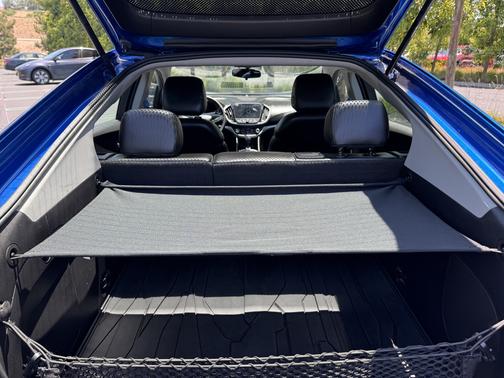 Blue 2018 Chevrolet Volt LT