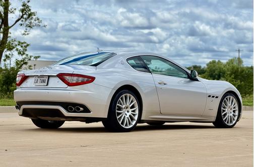 Silver 2009 Maserati GranTurismo S
